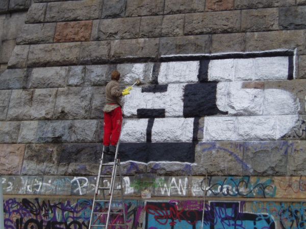 azdomy.cz_graffiti_cz_01