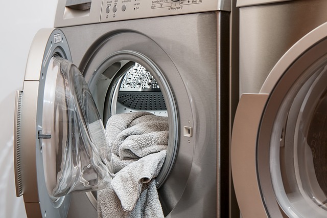 Sušička prádla usnadňuje život. Jak je to možné?